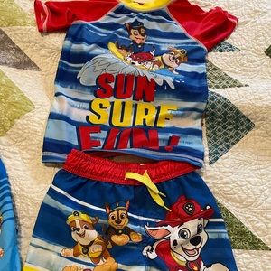 4T paw patrol swim suit (rash guard and trunks)